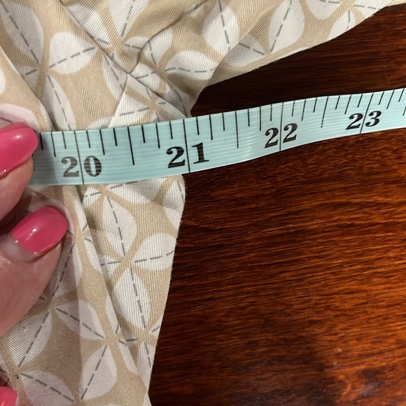 Studio Works Boxy Jacket M Tan White Floral Large Buttons 3/4 Sleeves Retro EUC - Picture 9 of 11